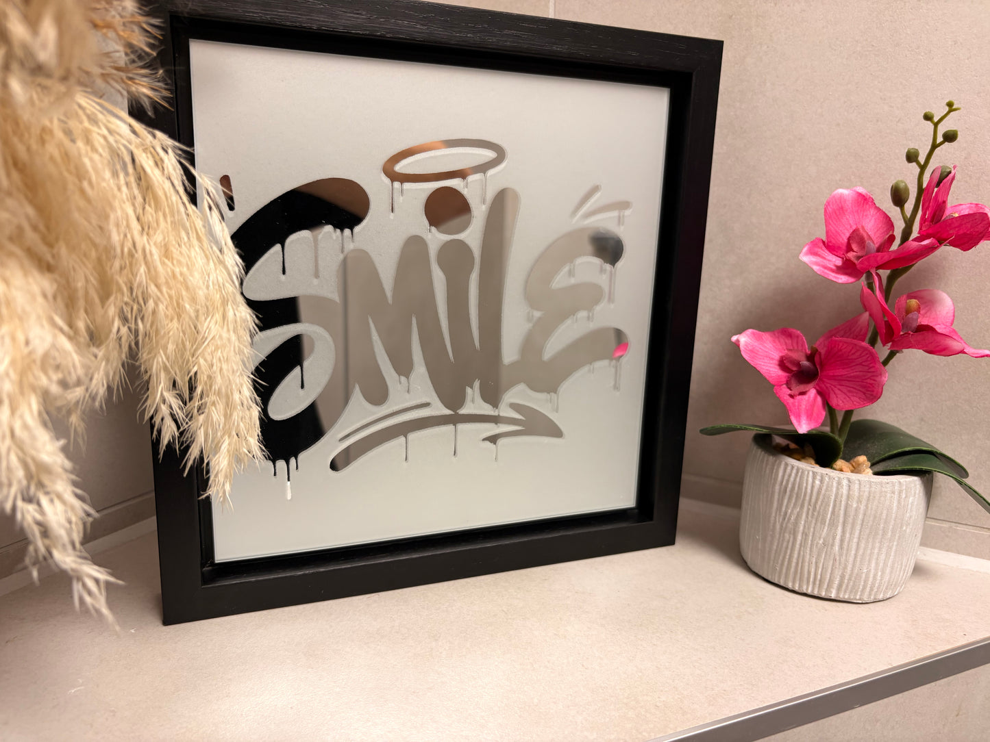 Spiegelbild im Graffiti-Stil „ Smile“ | 24 x 24 cm | Handgefertigt